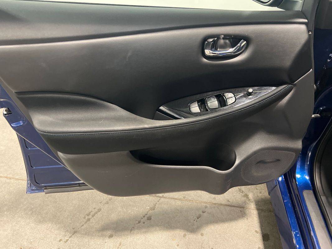 2019 Nissan LEAF 1N4AZ1CP2KC301496