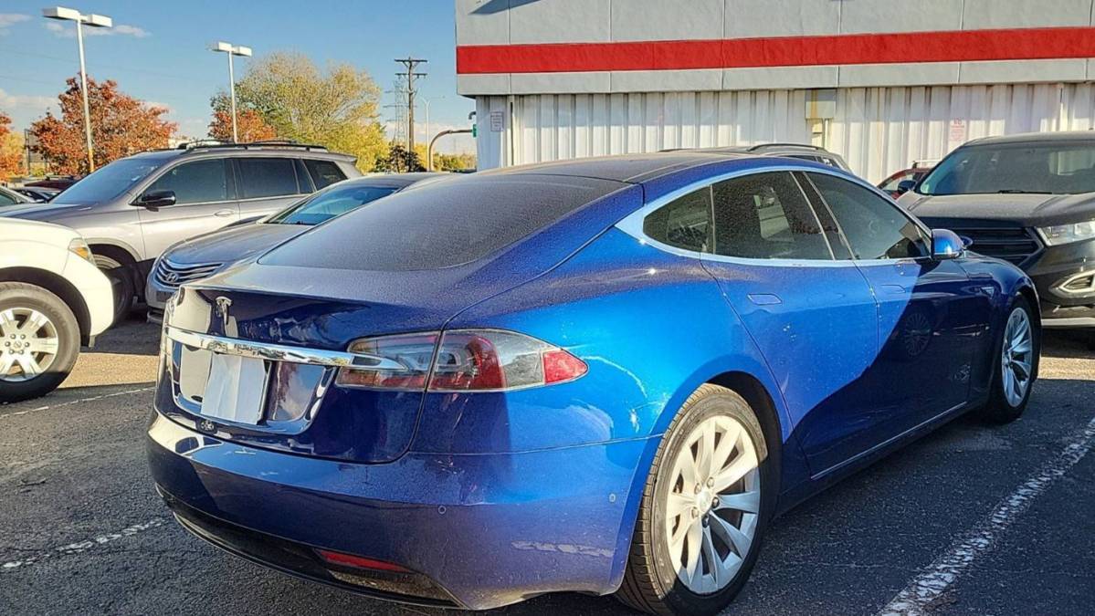 2016 Tesla Model S 5YJSA1E27GF149989