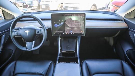 2019 Tesla Model 3 5YJ3E1EA9KF476161