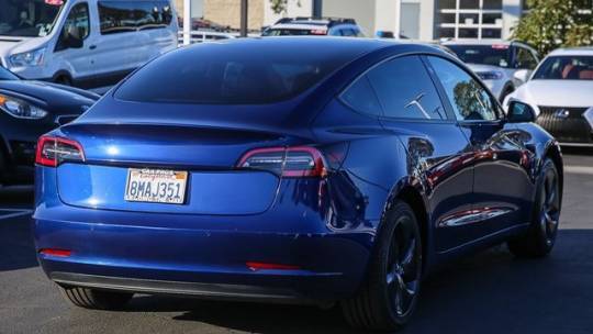 2019 Tesla Model 3 5YJ3E1EA9KF476161