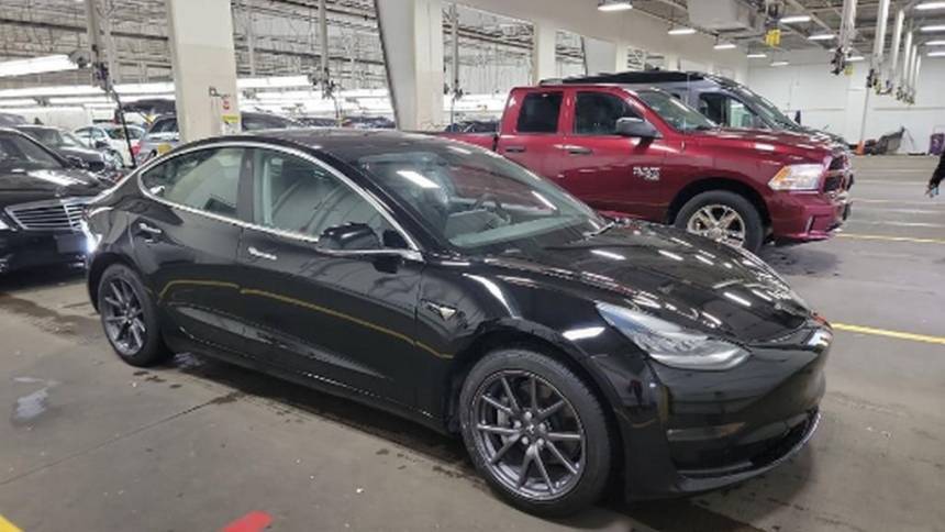 2019 Tesla Model 3 5YJ3E1EA2KF399651