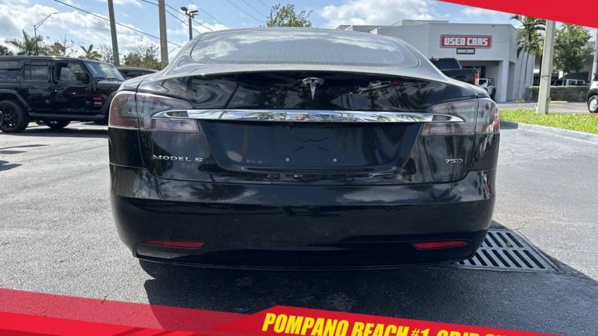 2018 Tesla Model S 5YJSA1E26JF287983