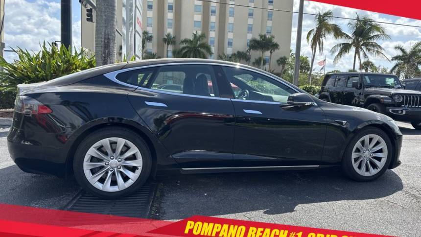 2018 Tesla Model S 5YJSA1E26JF287983