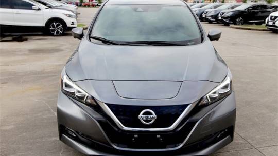 2022 Nissan LEAF 1N4AZ1CV4NC563054