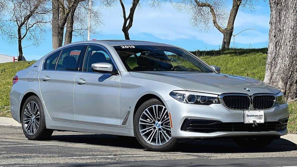 2019 BMW 5 Series WBAJA9C58KB399273