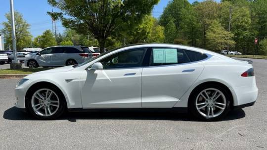 2015 Tesla Model S 5YJSA1S26FF087892