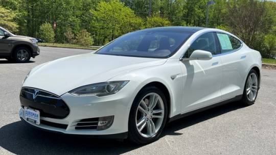 2015 Tesla Model S 5YJSA1S26FF087892