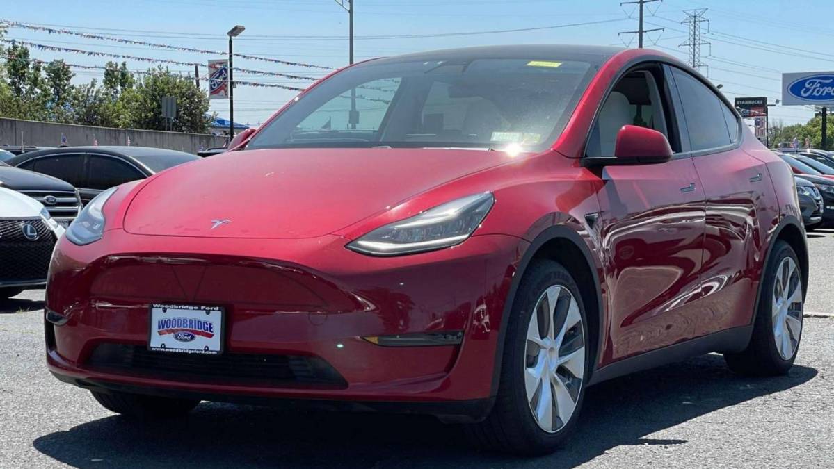 2020 Tesla Model Y 5YJYGDEEXLF032406