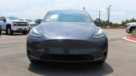 2020 Tesla Model Y 5YJYGDEE5LF033155