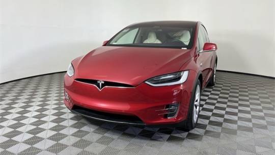 2019 Tesla Model X 5YJXCDE26KF140260