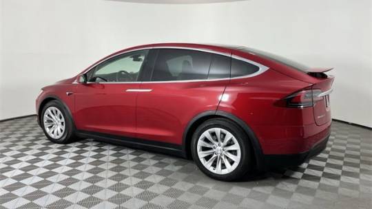 2019 Tesla Model X 5YJXCDE26KF140260