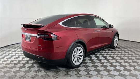 2019 Tesla Model X 5YJXCDE26KF140260