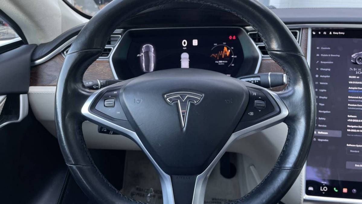 2017 Tesla Model S 5YJSA1E25HF233147