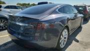 2019 Tesla Model S 5YJSA1E24KF348071