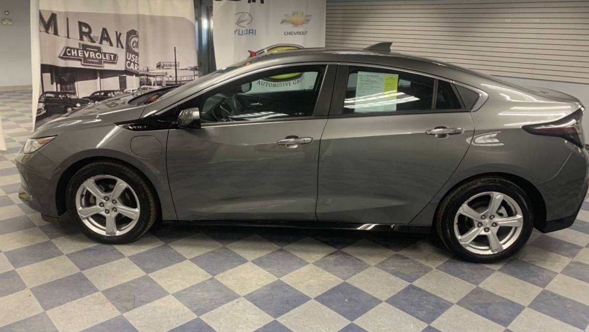 2017 Chevrolet VOLT 1G1RC6S51HU117741