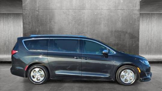 2018 Chrysler Pacifica Hybrid 2C4RC1N71JR263728