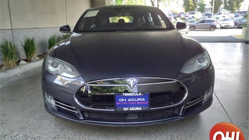 2015 Tesla Model S 5YJSA1E12FF111785