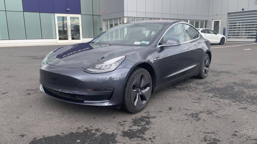 2018 Tesla Model 3 5YJ3E1EA2JF019089