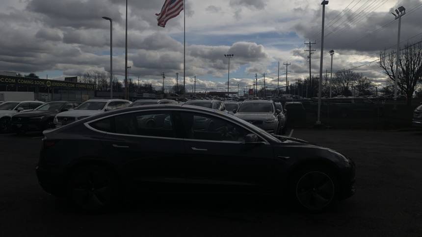 2018 Tesla Model 3 5YJ3E1EA2JF019089