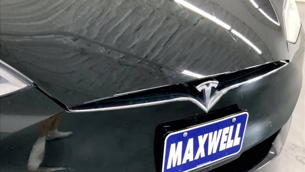 2019 Tesla Model S 5YJSA1E4XKF335407