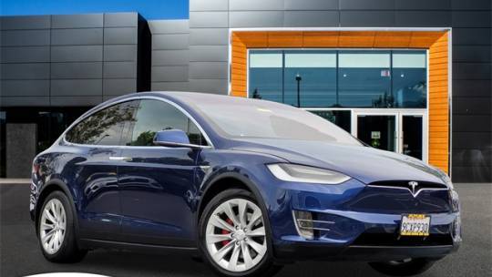 2016 Tesla Model X 5YJXCBE46GF017023