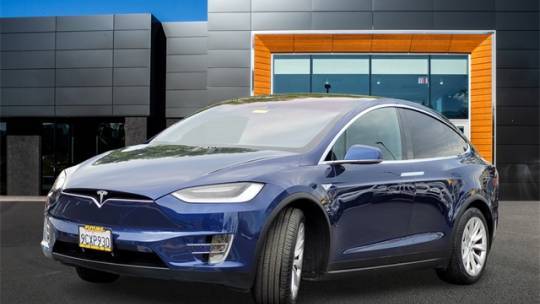 2016 Tesla Model X 5YJXCBE46GF017023