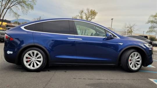 2016 Tesla Model X 5YJXCBE46GF017023