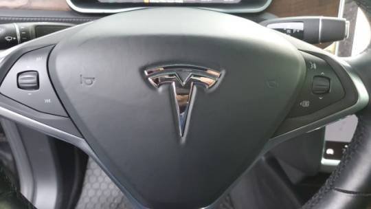 2017 Tesla Model X 5YJXCBE27HF050113