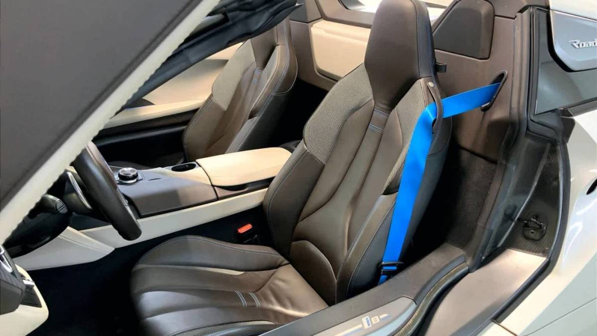 2019 BMW i8 WBY2Z6C56K7E04733