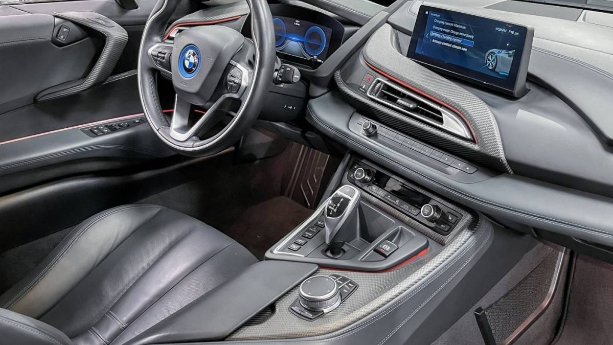 2020 BMW i8 WBY2Z4C02L7F67986