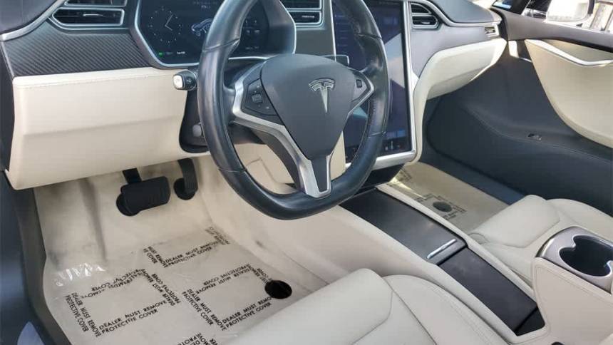 2018 Tesla Model S 5YJSA1E22JF243687