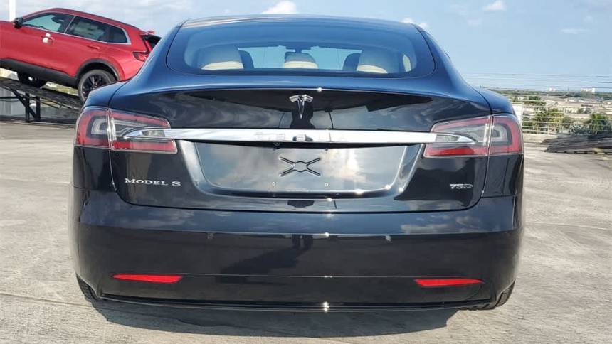 2018 Tesla Model S 5YJSA1E22JF243687