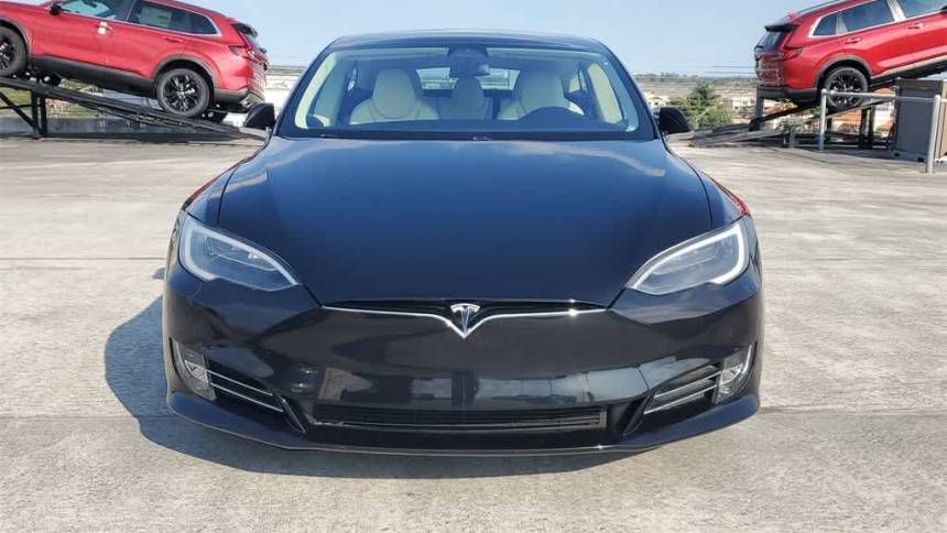 2018 Tesla Model S 5YJSA1E22JF243687