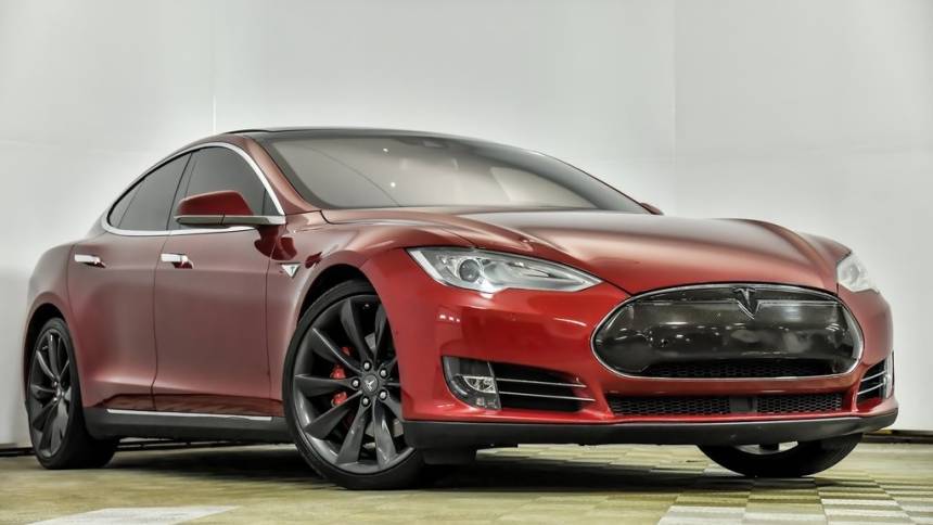 2015 Tesla Model S 5YJSA1E47FF106799