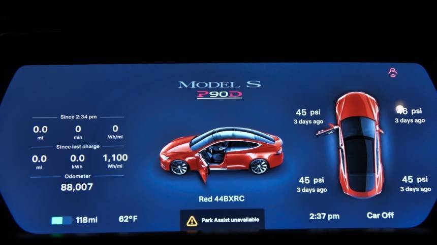 2015 Tesla Model S 5YJSA1E47FF106799