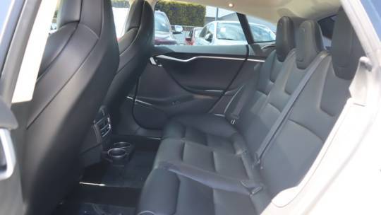 2018 Tesla Model S 5YJSA1E45JF249775