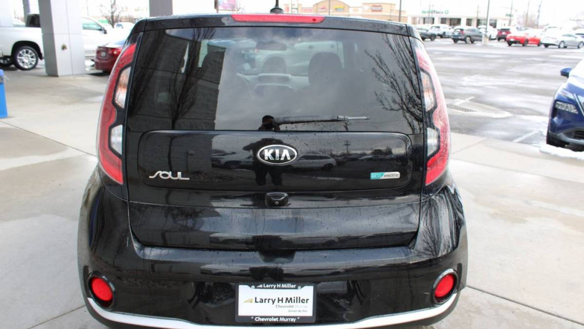 2016 Kia Soul KNDJP3AE2G7017945