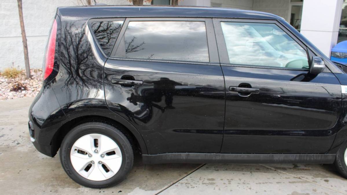 2016 Kia Soul KNDJP3AE2G7017945