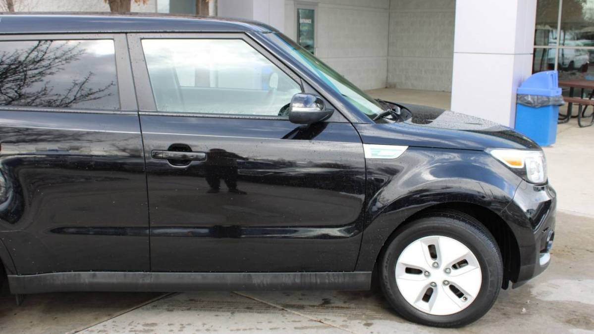 2016 Kia Soul KNDJP3AE2G7017945