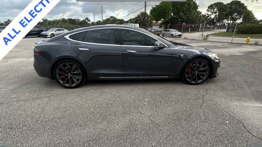 2019 Tesla Model S 5YJSA1E46KF332018