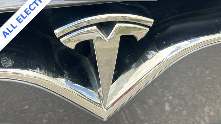 2019 Tesla Model S 5YJSA1E46KF332018