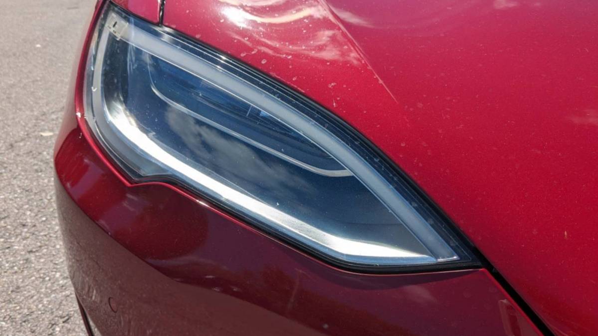 2016 Tesla Model S 5YJSA1E23GF160438