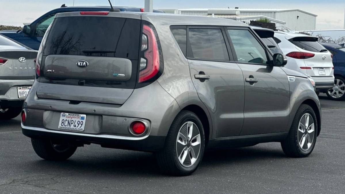 2018 Kia Soul KNDJX3AE3J7022742