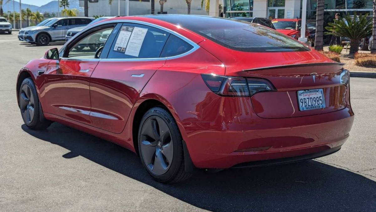 2017 Tesla Model 3 5YJ3E1EA1HF001905