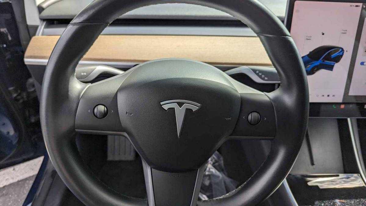 2018 Tesla Model 3 5YJ3E1EB0JF130913