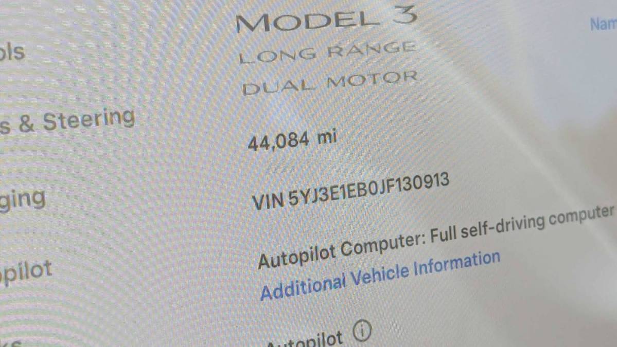 2018 Tesla Model 3 5YJ3E1EB0JF130913