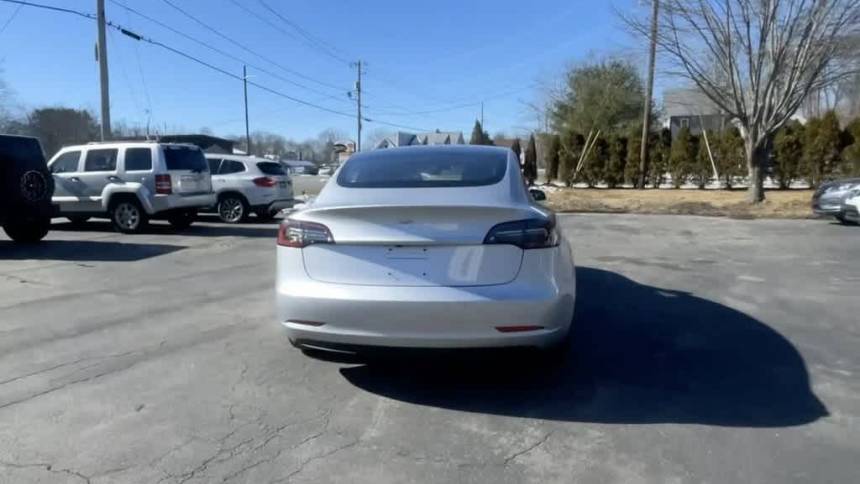 2018 Tesla Model 3 5YJ3E1EA3JF033096