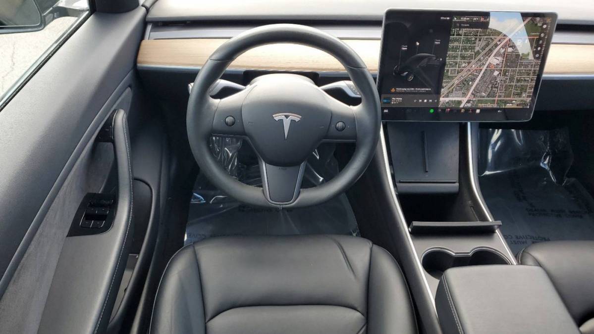 2019 Tesla Model 3 5YJ3E1EA7KF398785