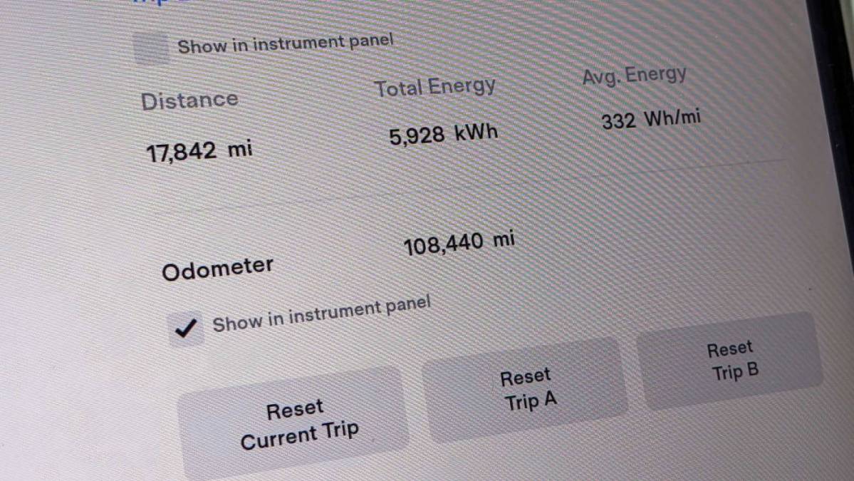 2017 Tesla Model S 5YJSA1E11HF181782