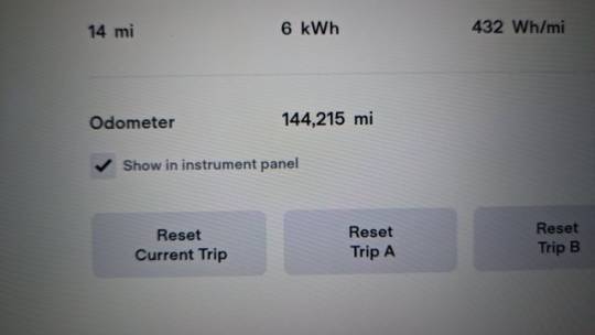 2016 Tesla Model S 5YJSA1E19GF154523